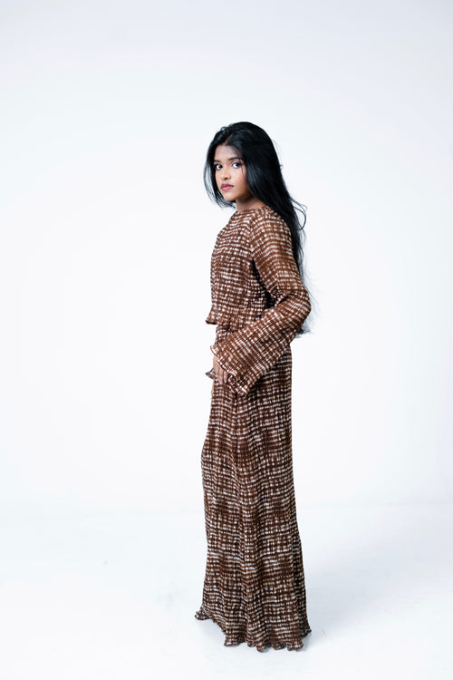THE DUNE FLARED SLEEVE TOP